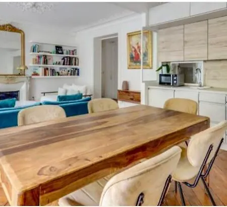 The Lady In Red - Romantique - Bail Mobilité