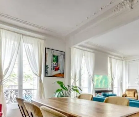 The Lady In Red - Romantique - Bail Mobilite Apartment *
