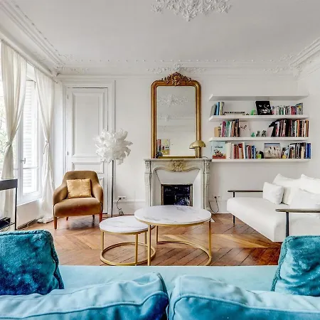 The Lady In Red - Romantique - Bail Mobilite Apartment Paris